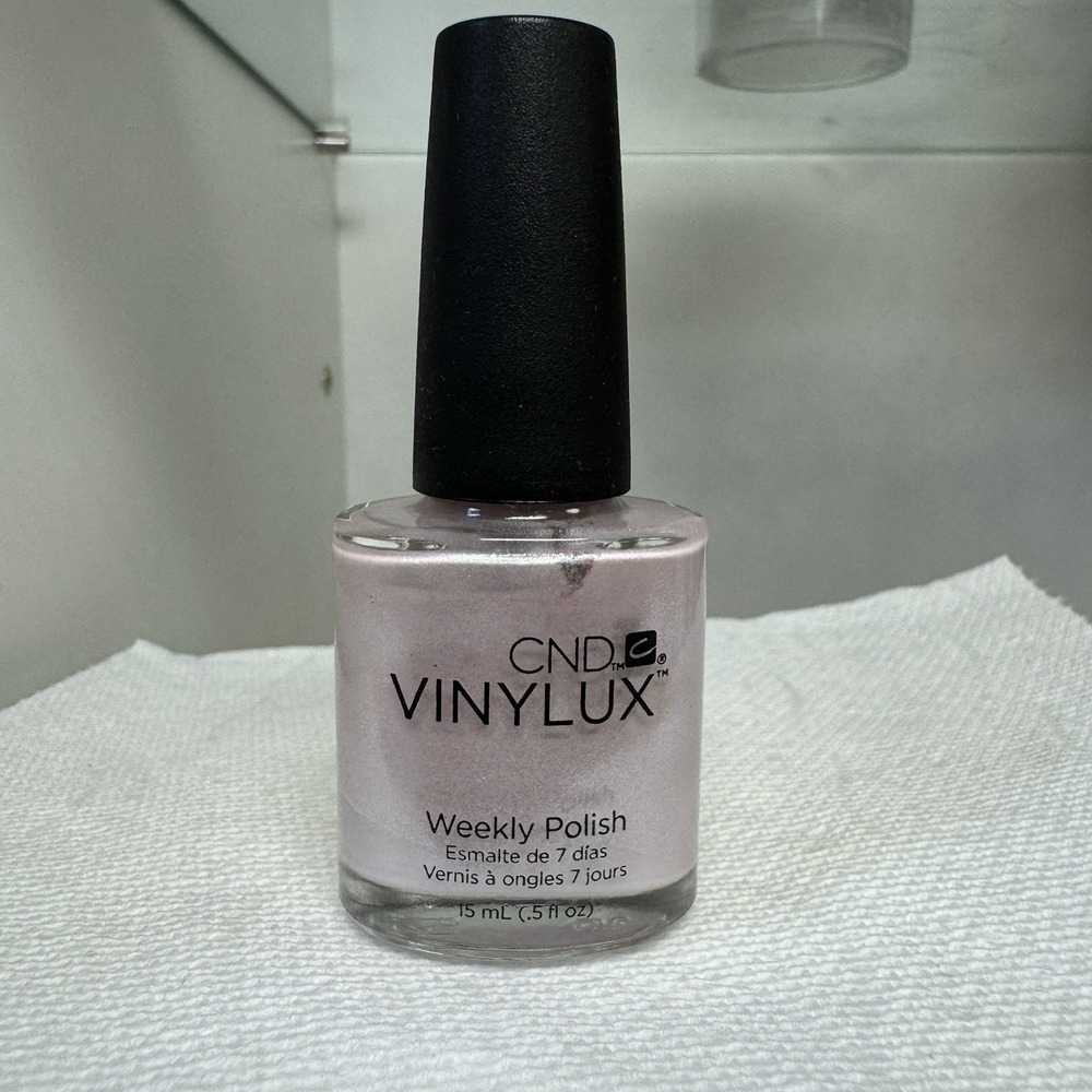 CND Vinylux Nail Polish #216 Lavender Lace New Without Box
